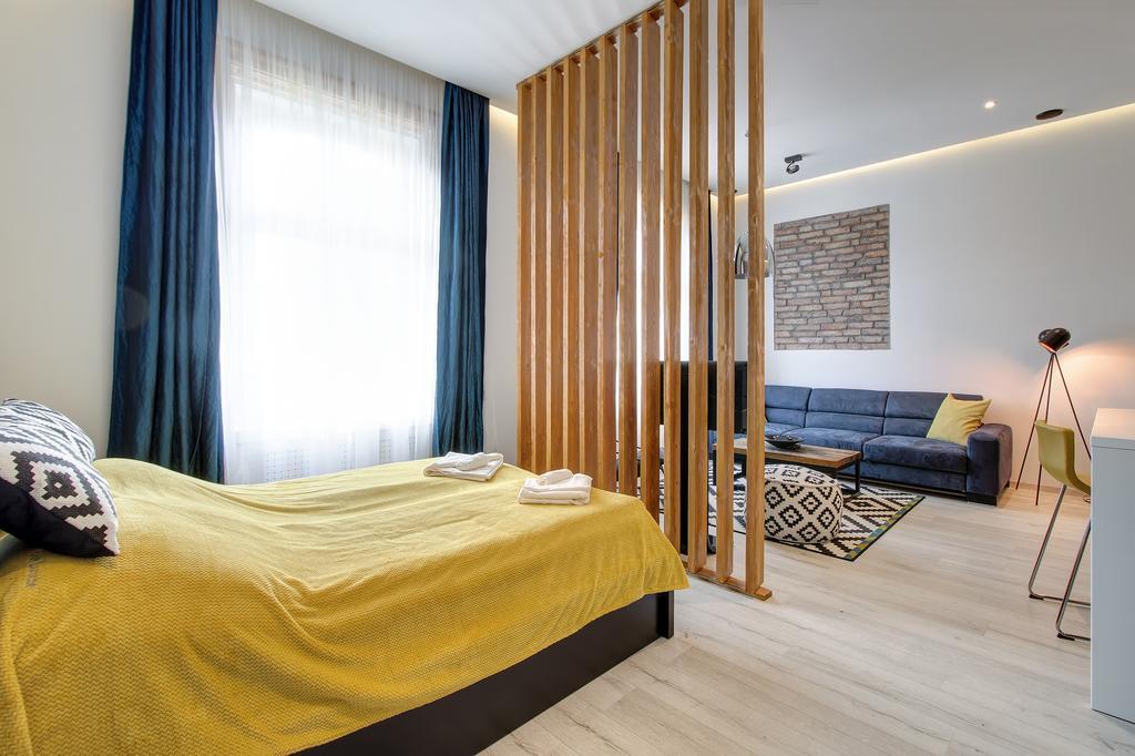 Luxury Apartment By Hi5 -Andrassy Suite Βουδαπέστη Εξωτερικό φωτογραφία