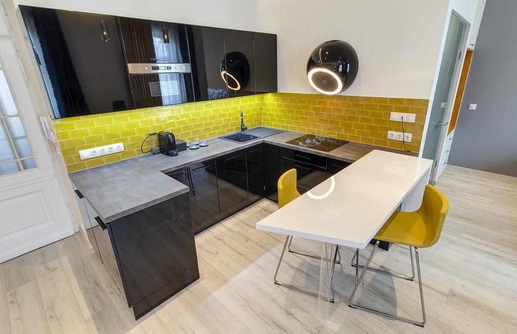 Luxury Apartment By Hi5 -Andrassy Suite Βουδαπέστη Εξωτερικό φωτογραφία