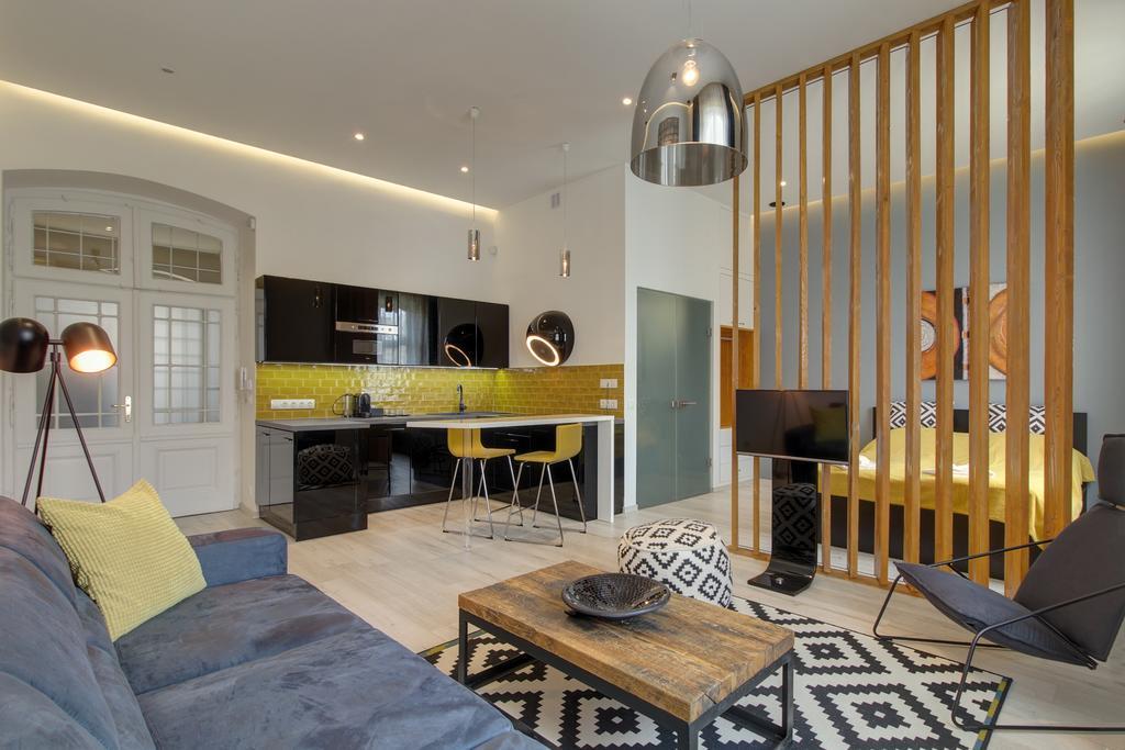 Luxury Apartment By Hi5 -Andrassy Suite Βουδαπέστη Εξωτερικό φωτογραφία