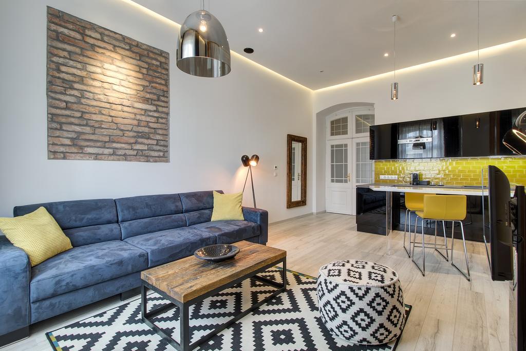 Luxury Apartment By Hi5 -Andrassy Suite Βουδαπέστη Εξωτερικό φωτογραφία