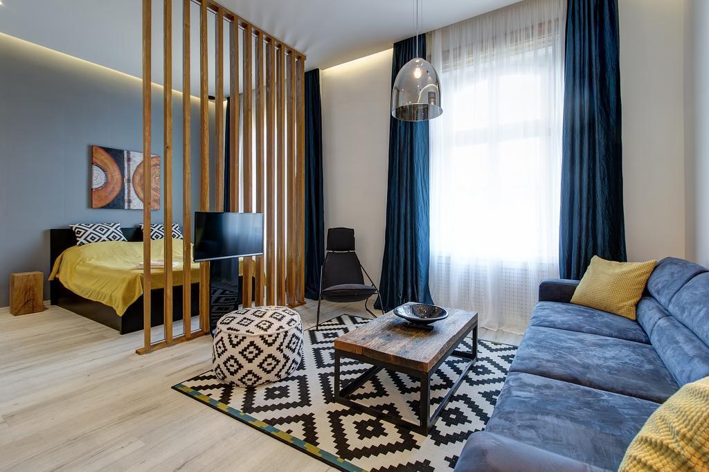Luxury Apartment By Hi5 -Andrassy Suite Βουδαπέστη Εξωτερικό φωτογραφία